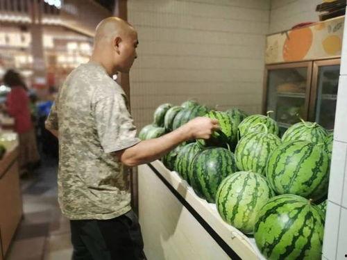 吃瓜接流,揭秘网络舆论场的参与之道