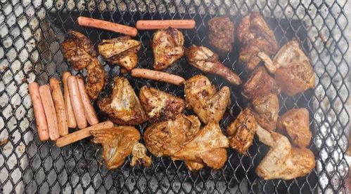 烤肉烤着吃的瓜,烤肉烤瓜的独特风味之旅