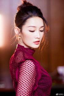 瓜地吃瓜李沁,李沁演绎夏日清新