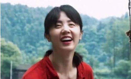 黄磊和孙莉吃瓜,揭秘娱乐圈夫妻的幸福日常